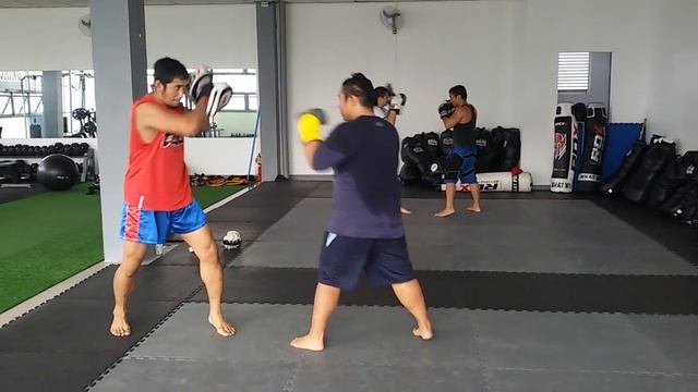 Boxing at Brawlers' Lab - Valenzuela City (12/18/15) смотреть онлайн