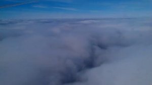 полет над облаками в самолете