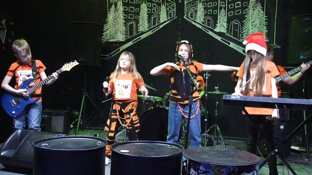 Группа "Мандариновый кот" смотреть онлайн