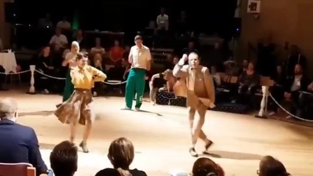 Исп:Band ODESSA --А Первое Слово Дороже Второго смотреть онлайн