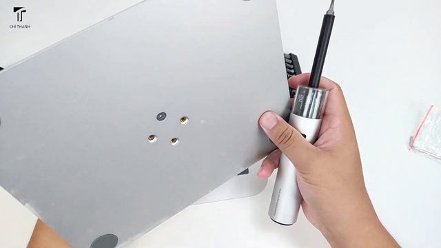 Dùng Thử Bộ Tua Vít Điện Xiaomi Wowstick SD - Giá 650K Kèm 36 Đầu Vít смотреть онлайн