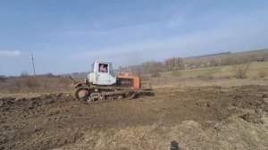 трактор т 150 бульдозер в роботі