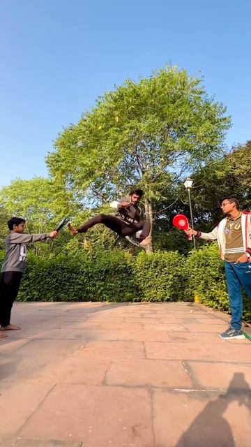 Jump split kick #viral #youtube #ytshorts #trending #youtubeshorts #shorts #youtuber #shortvideo # смотреть онлайн