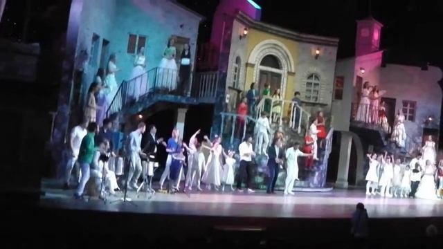 Василий Лазарев на сцене Театра Дружбы с Игорем Тальковым и девушкой с Бонго!))) смотреть онлайн