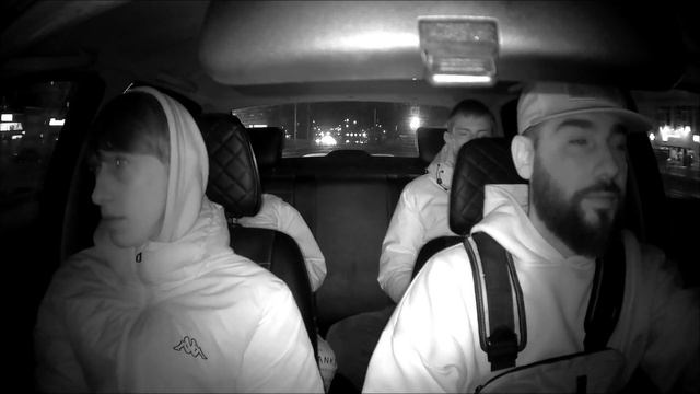 Малолетки пытались кинуть таксиста ,но не фартануло))