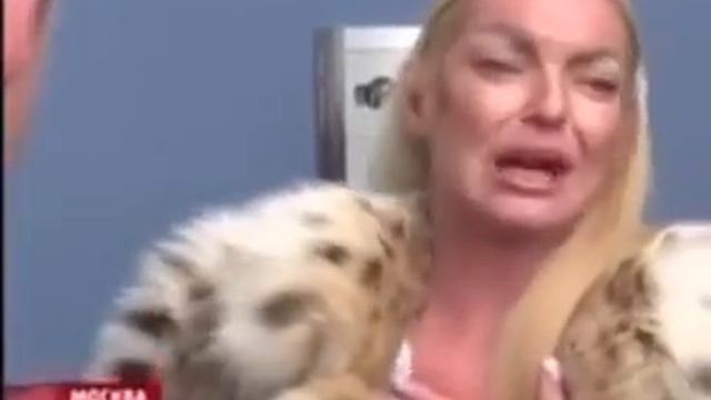 Анастасия Волочкова устроила истерику в суде смотреть онлайн