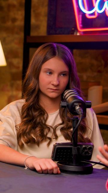 ЕВА ИГРАЛА 86-ЛЕТНЕГО СТАРИКА 😨👴 #актерскоемастерство #интересное #интервью #евасмирнова #new смотреть онлайн