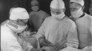 Хроника ВОВ врачи_операция