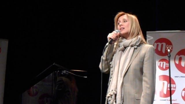 Lara Fabian MFM Lyon 2 смотреть онлайн