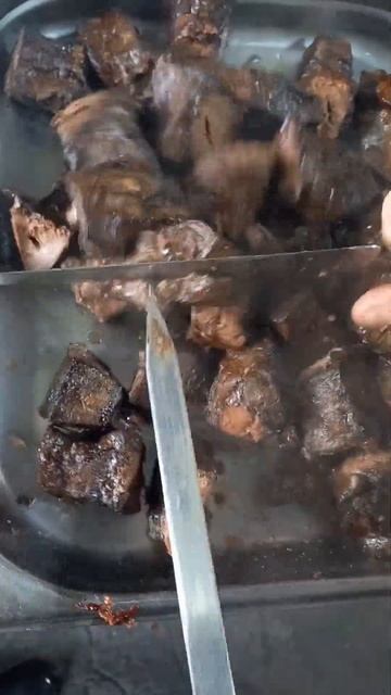 Шашлык из говяжьей печени по Кавказски! #live #eating #love ✅️👍 смотреть онлайн