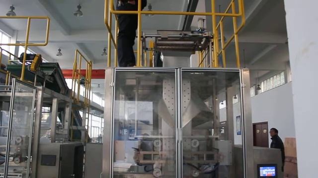 Вертикальная упаковочная стояка "Пакет в пакет" ZN смотреть онлайн