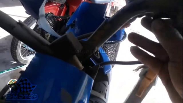 Honda dream super cup หาสาเหตุไฟช็อตบ่อยๆ смотреть онлайн