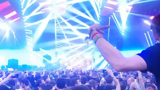 Pendulum Rampage 2018 l Knife Party - Bonfire/Tarantula смотреть онлайн