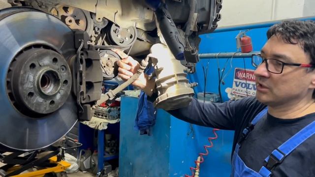 Чем опасен обрыв приводного ремня на дизельном моторе Вольво? смотреть онлайн