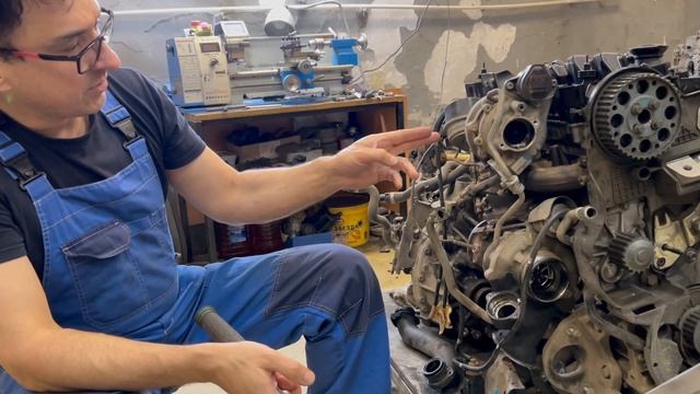 VOLVO DRIV-e Diesel 2,0 инструкция №3 по сборке мотора - установка коллектора и форсунок. смотреть онлайн