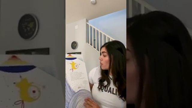 Circle Time with Miss Silvia смотреть онлайн