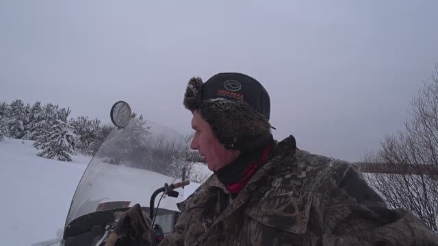 Буран короткий по глубокому снегу. Езда по целине. 27.01.25 смотреть онлайн