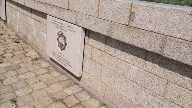 Россошка. Военно-мемориальное кладбище. Deutscher Soldatenfriedhof ROSSOSCHKA смотреть онлайн