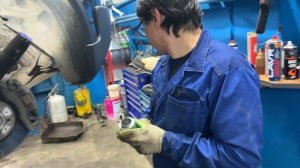 Подробно о замене ремня грм и муфт vvt на Вольво хс90 с мотором 2,5Т.