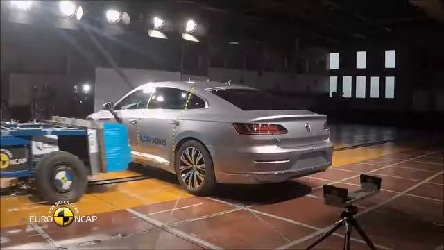 CarWorldTH - 2017 Volkswagen Arteon - Crash test смотреть онлайн