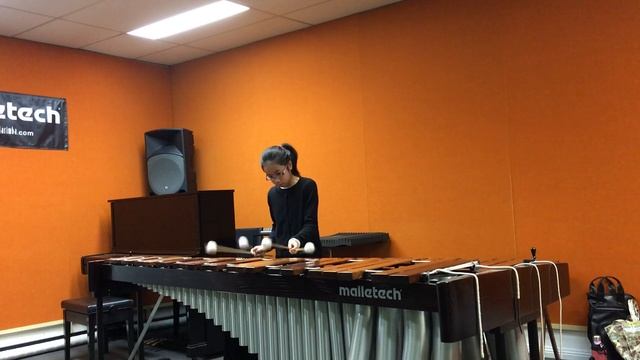 Bach Chorales BWV26 (By Marimba) performed by Jasmine LAI смотреть онлайн