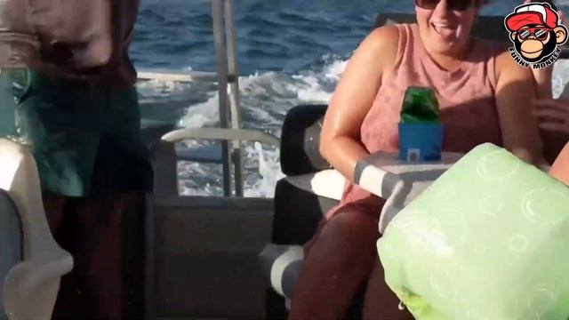 Funny Video😅Best Funny Fails😆FM🐵 Worst Vacation EVER #158 смотреть онлайн