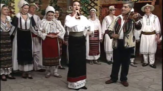 Silvia Semeniuc - Azi la noi îi horă-n sat смотреть онлайн