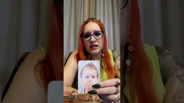 ☝ Что на самом деле думает обо мне задуманный человек? Расклад на три карты. смотреть онлайн