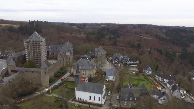 DJI Phantom 3 @ Schloss Burg Castle замок Шлос Бург შლოს ბურგის ციხესიმაგრე www.gaios.de смотреть онлайн