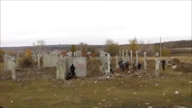 Синие в столовке на открытой игре 18102014 Пейнтбол в Самаре площадка Мертвый город, Водино смотреть онлайн