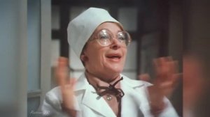 Песня из фильма Гостья из будущего.mp4