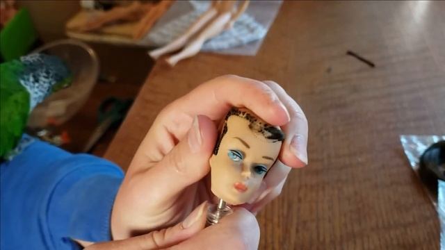 1965 Swirl Barbie Re-root смотреть онлайн