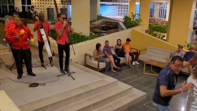 Son del Caiman - Show Lobby Barcelo Solymar Varadero смотреть онлайн