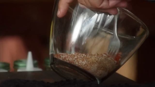 Guy Makes Homemade BBQ Potato Crisps | Guy's Big Bite смотреть онлайн