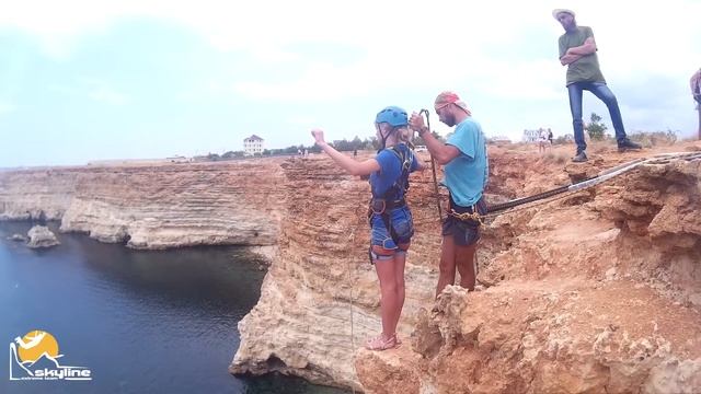 Rope Jumping with Skyline X-Team in Crimea, cape Fiolent смотреть онлайн