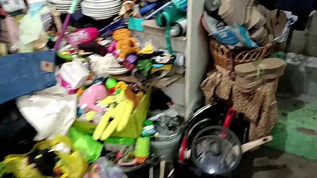 Сначала вкусно поели, а потом развлекли) Девчонки в шоке) смотреть онлайн