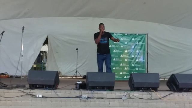 Dayle Thompson live at Emancipation Park- Kingston Jamaica смотреть онлайн