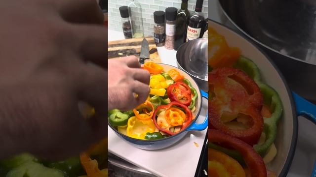 Овощи с мясом в духовке. Запечь мясо #мясовдуховке #мясосовощами #шеф #рецепты