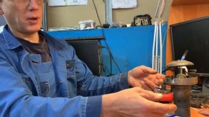 Ремонт клапана давления форсунки предпускового обогревателя на Вольво хс90.