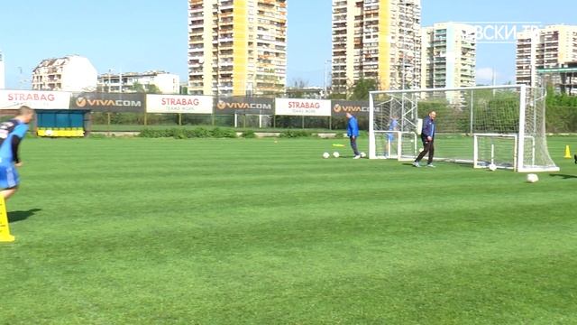 Левски с ново упражнение на 4 врати смотреть онлайн