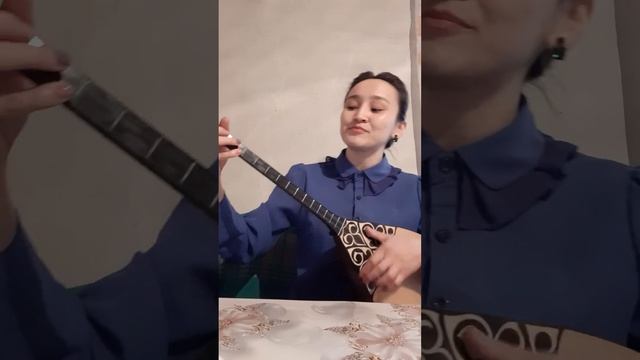 Халық әні "Үкілім-ай" смотреть онлайн