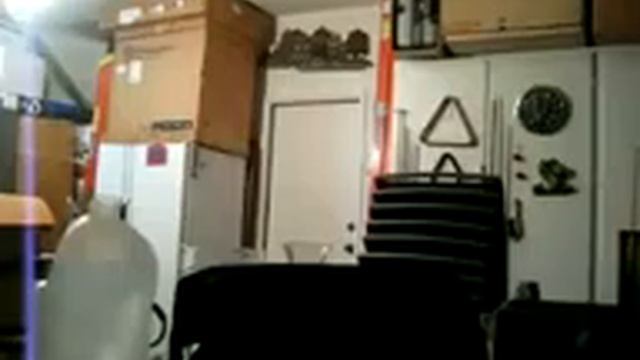 Девушка сильно испугалась смотреть онлайн