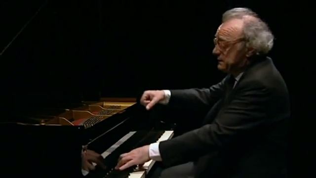 Гайдн. Соната для фортепиано ми-бемоль мажор - Альфред Брендель смотреть онлайн