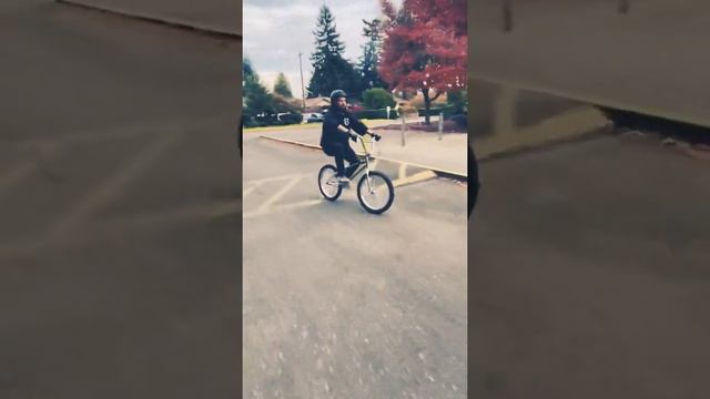 Can’t ride forward! смотреть онлайн
