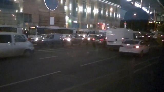 Поездка на троллейбусе СВАРЗ-МАЗ-6235.00 №8850 по маршруту №81 Москва смотреть онлайн