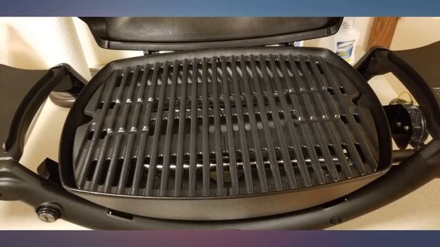 Weber Q1200 Liquid Propane Grill, Black review смотреть онлайн