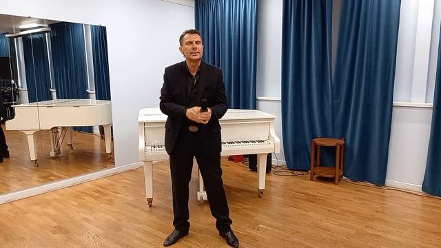 «Друзья» - поэт, композитор, певец Анатолий КОРЖ, «Friends» - autor Anatolii KORZH. г. Москва смотреть онлайн