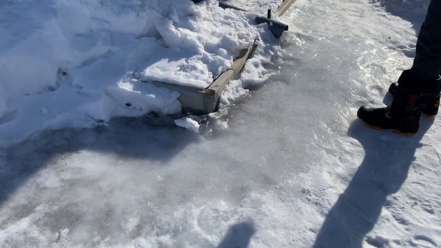 САЖАЮ ЦВЕТОК//ОБНОВКИ НА ВЕСНУ//УТРЕННИК//СЫПЛЮ СОЛЬ смотреть онлайн