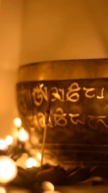 POWERFUL OM MANTRA ✨ Healing Tibetan Singing Bowls meditation смотреть онлайн