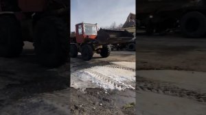 Фронтальный погрузчик ТО-6